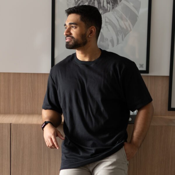 Camiseta Oversized AlphaBasic Preta - Image 3